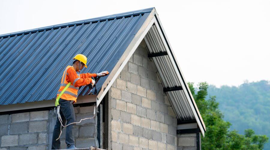 Expert new roof installation services in Ishpeming, MI